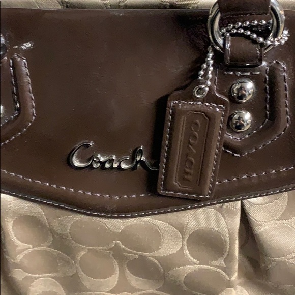 Coach purse - Picture 2 of 6